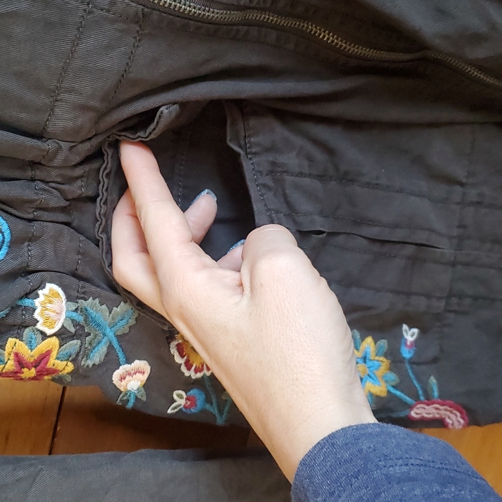 Willow & Clay Anorak DARK Olive Green Embroidered Lightweight Jacket, Small - Picture 5 of 8